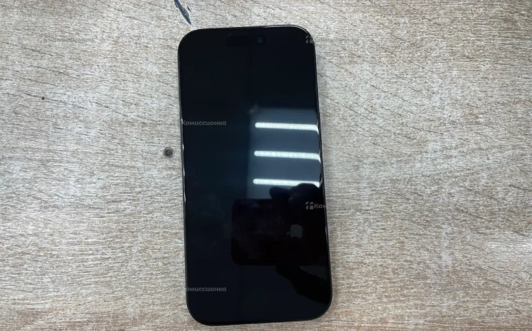 Apple iPhone 16 Pro 8/256 ГБ