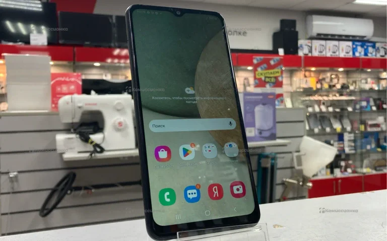 Samsung Galaxy A12 3/32 ГБ