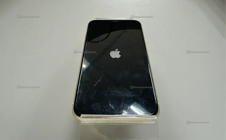 Apple iPhone XR 3/64 ГБ