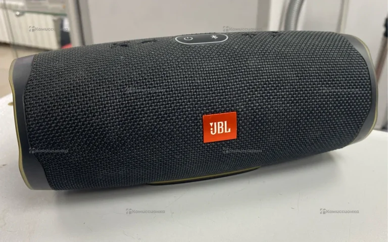 Колонка  jbl charge 4