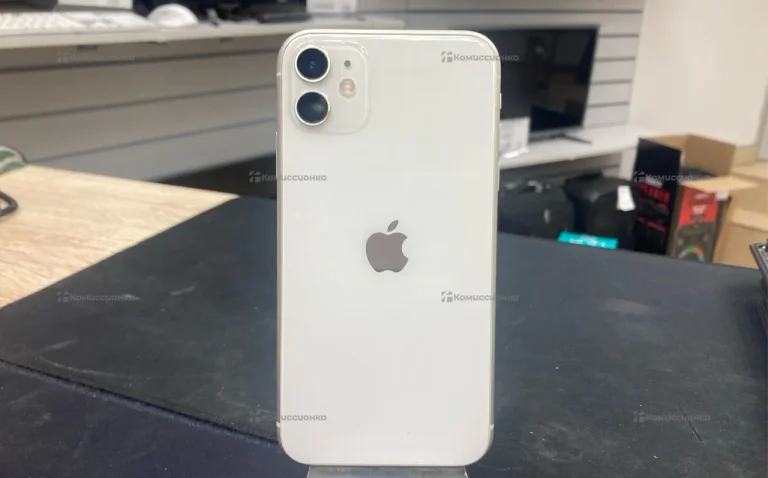 Apple iPhone 11 64GB 77%