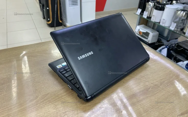 Ноутбук  Samsung