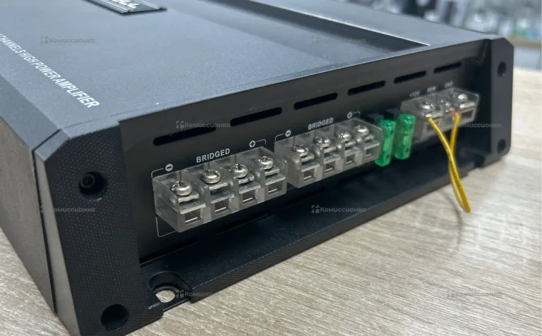 Усилитель Calcell VAC 90.4