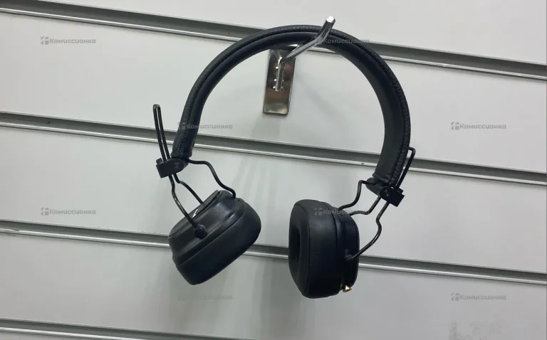 Наушники Marshall