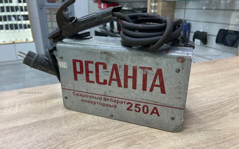 Сварочный аппарат Ресанта Саи-250