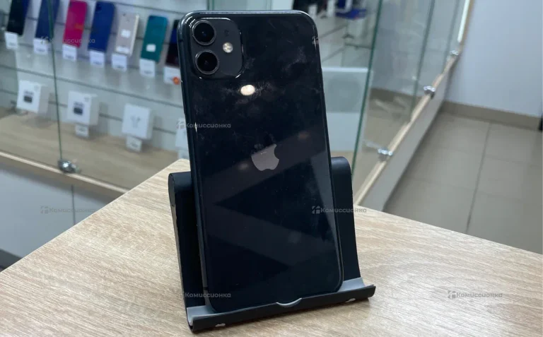 Apple iPhone 11 4/128 ГБ