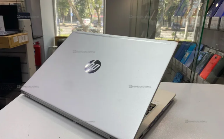 Ноутбук  hp