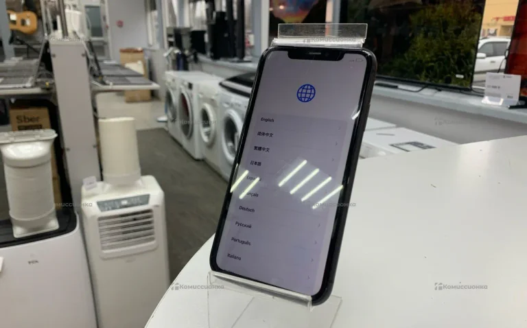 Apple iPhone 11 4/64 ГБ