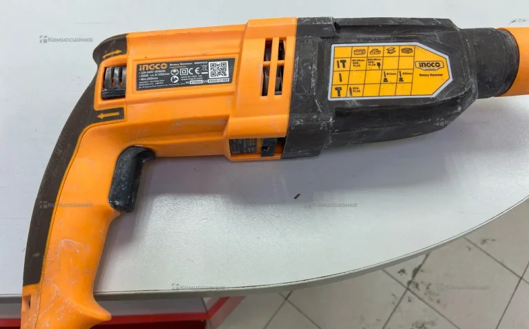 Перфоратор Ingco 950W