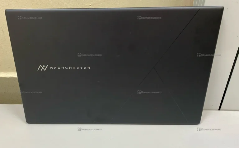 Ноутбук  machcreator one i3