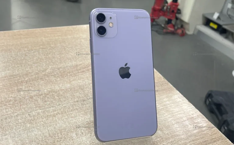 Apple iPhone 11 4/128 ГБ