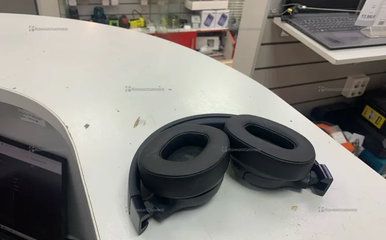 Наушники  JBL