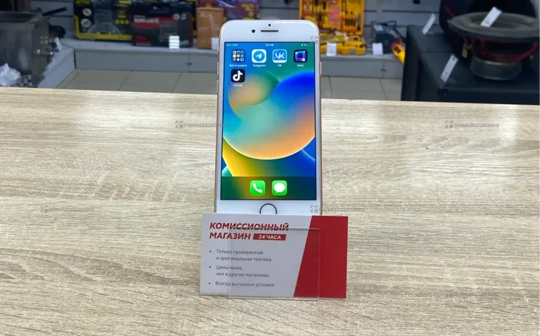 Apple iPhone 8 2/64 ГБ