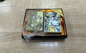 Комплект из двух зажигалок