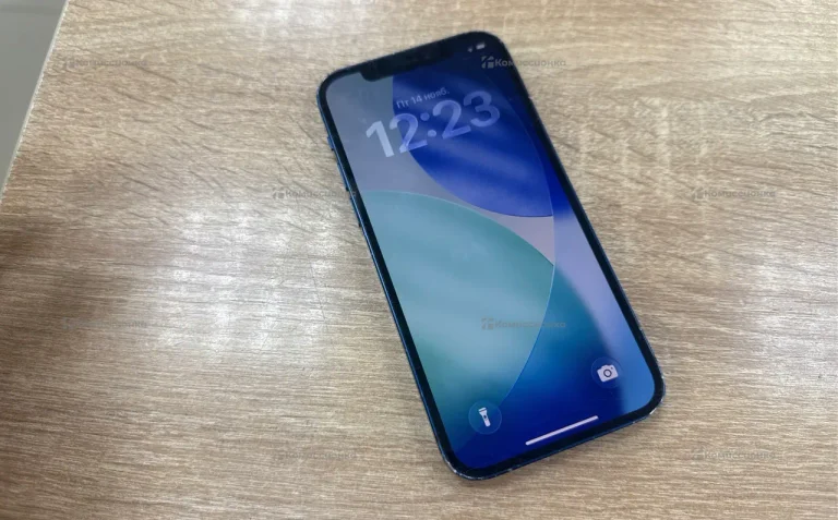 Apple iPhone 12 4/128 ГБ