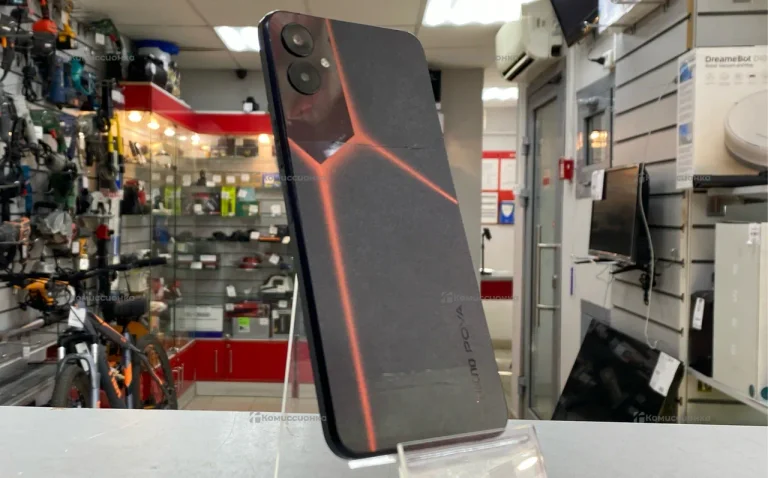 Tecno Pova 4 8/128GB