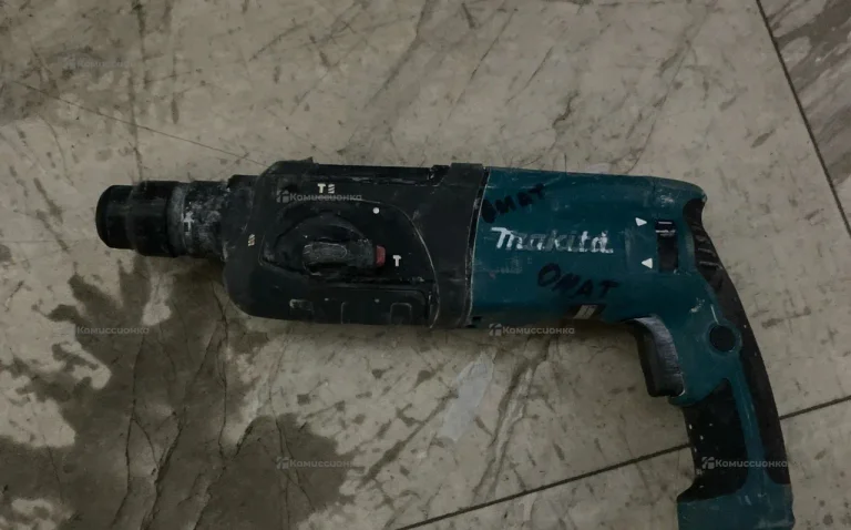 Перфоратор makita HR2470