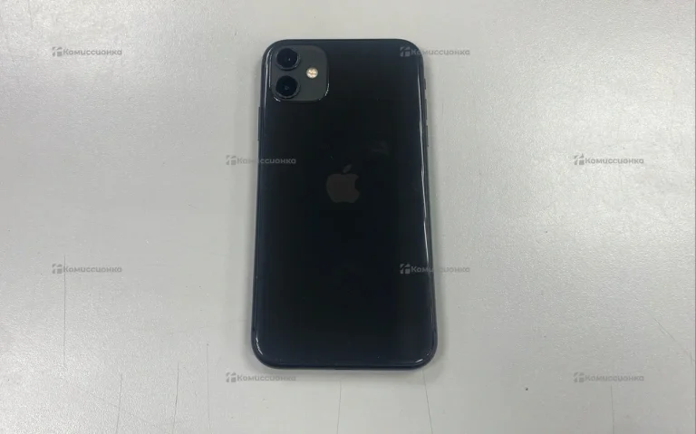 Apple iPhone 11 4/128 ГБ