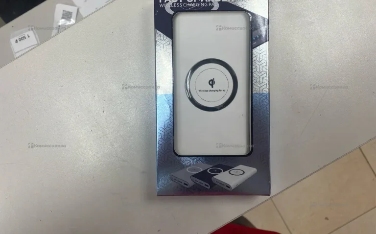 Power Bank  fast charger 10000mAh с без проводной