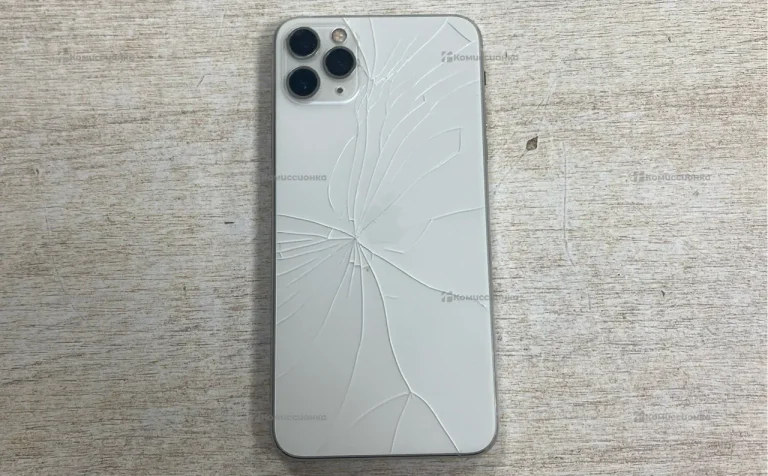 Apple iPhone 11 Pro Max 4/256 ГБ