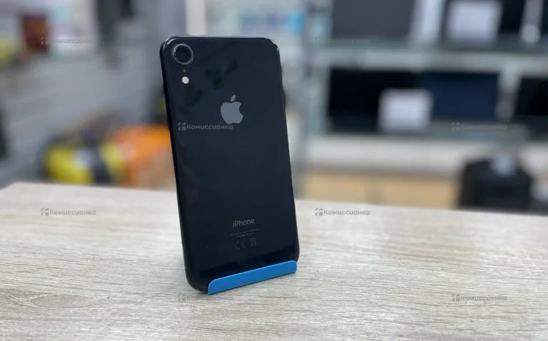 Apple iPhone XR 3/64 ГБ
