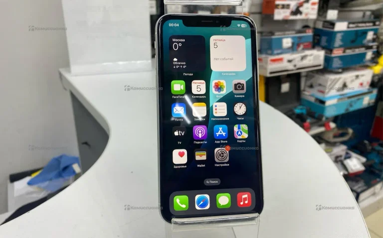 Apple iPhone XR 3/64 ГБ
