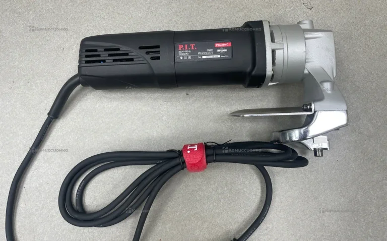Листовые электроножницы P.I.T. PDJ 250-C PRO
