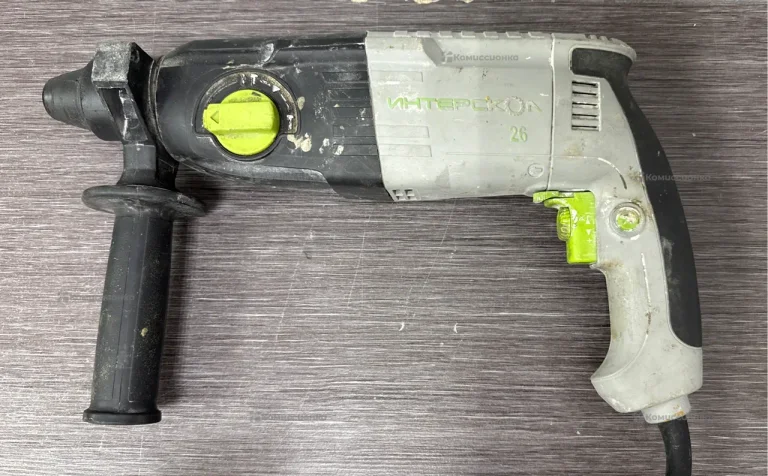 Перфоратор Интерскол П-26/800ЭР