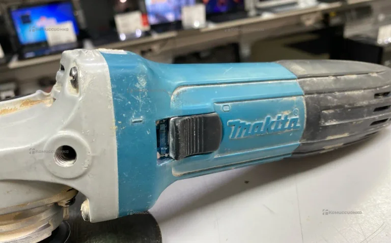 УШМ makita GA4530 оригинал