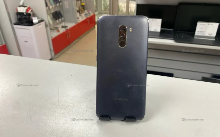 Xiaomi Pocophone F1 6/128 ГБ