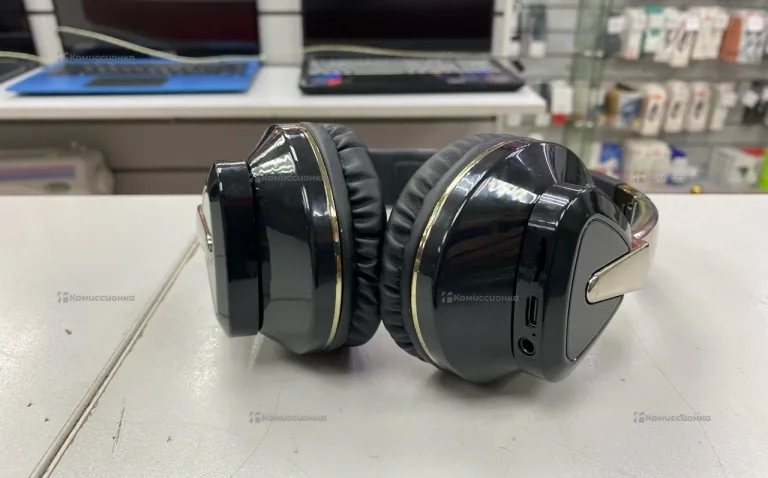 Наушники  HW33