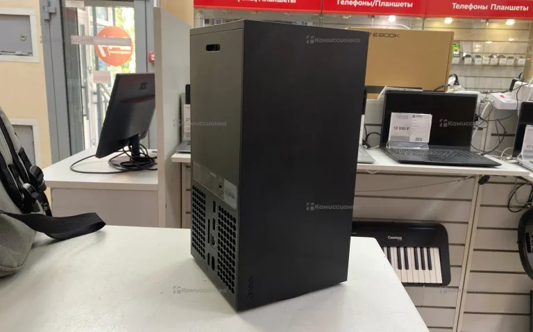 Приставка Xbox Series X 1TB