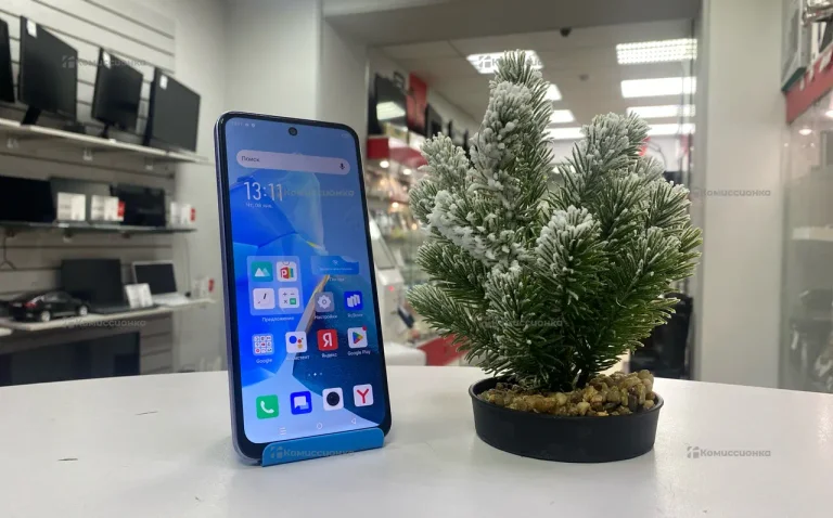 Infinix Hot 30 Play 8/128 ГБ