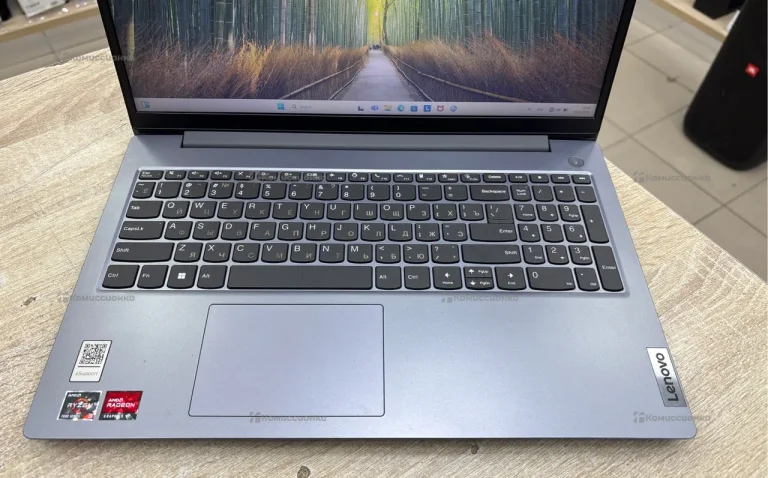 Ноутбук Lenovo 82YU