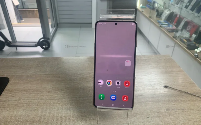 Samsung Galaxy S21 8/128Gb