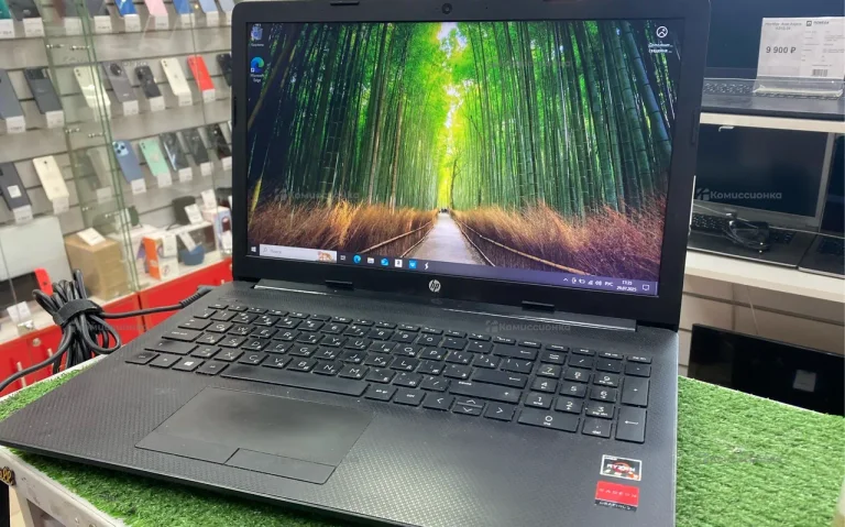 Ноутбук  HP Laptop 15