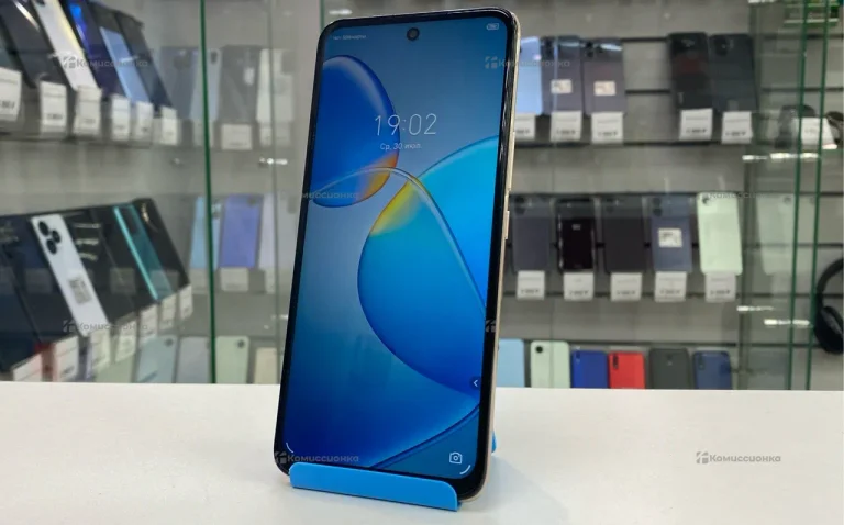 Infinix HOT 12 PLAY NFC 4/64Gb