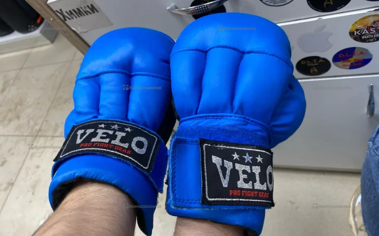 Боксерские перчатки Velo