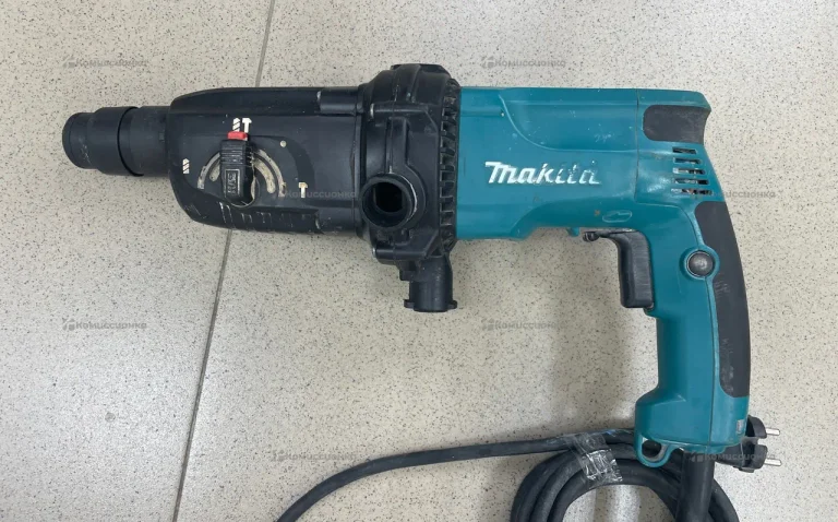 Перфоратор makita HR2432