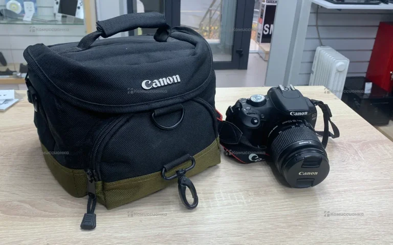 Фотоаппарат Canon EOS1200D