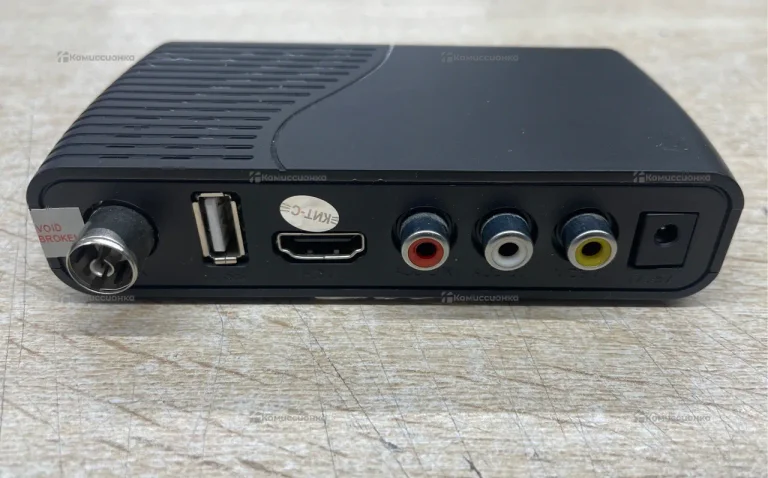 Цифровая ТВ приставка  Avl T110