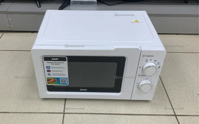 Микроволновая печь  BBK 17MWS-788