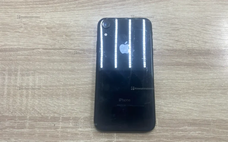 Apple iPhone XR 4/128 ГБ