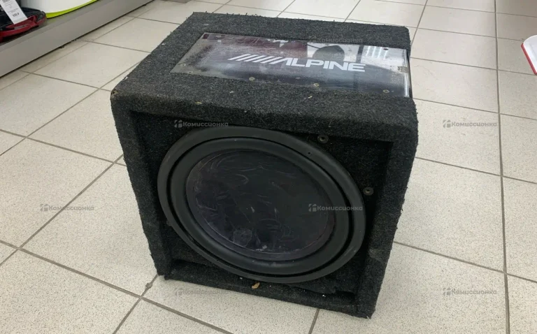 Сабвуфер Alpine 1243