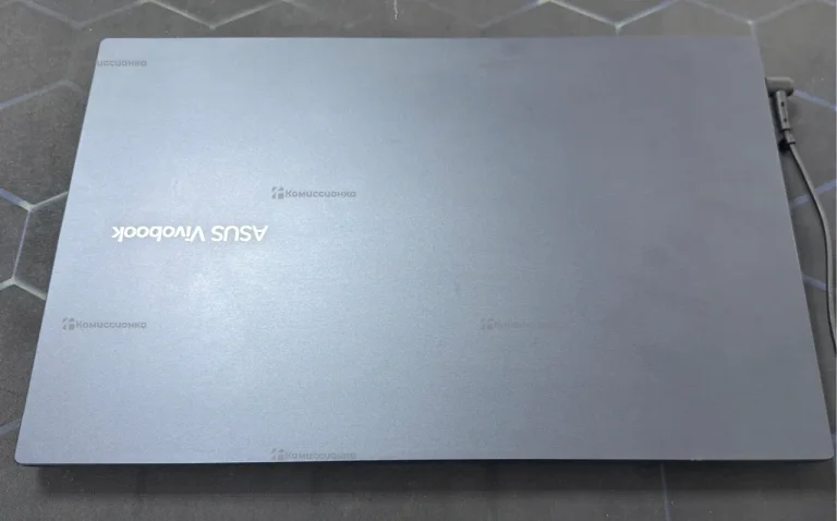 Ноутбук  Asus VivoBook