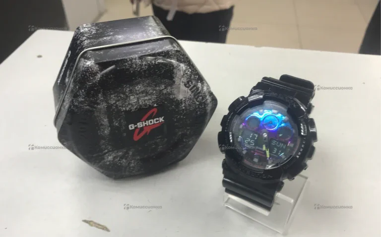 Часы  Casio ga-100rgb