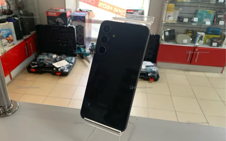 Samsung Galaxy S23 FE 8/128 ГБ