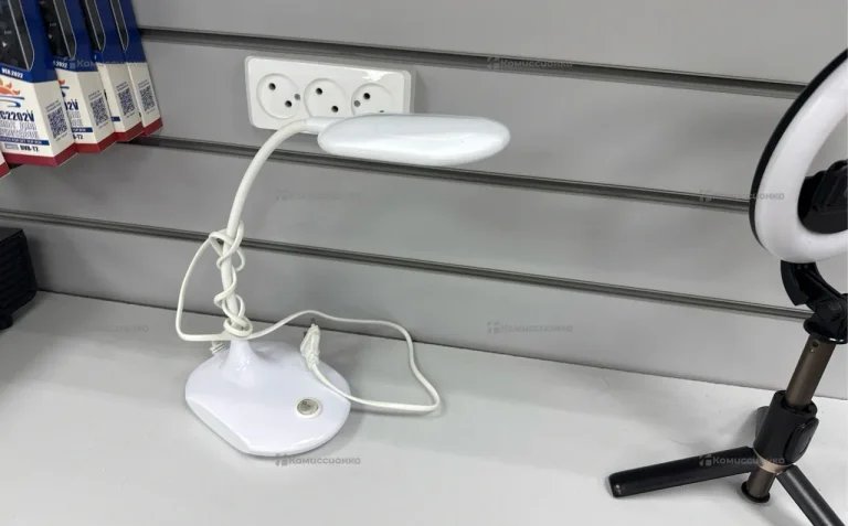 Светодиодный светильник UF-711