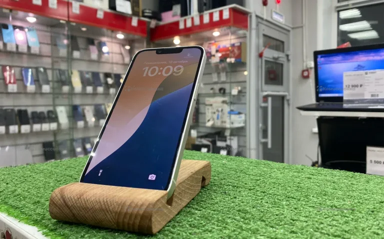 Apple iPhone 14 128 ГБ