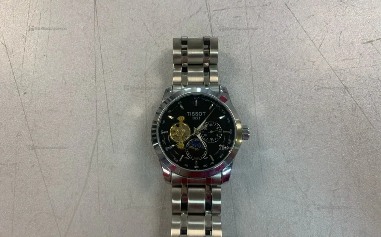 Часы  Tissot T111417A replica